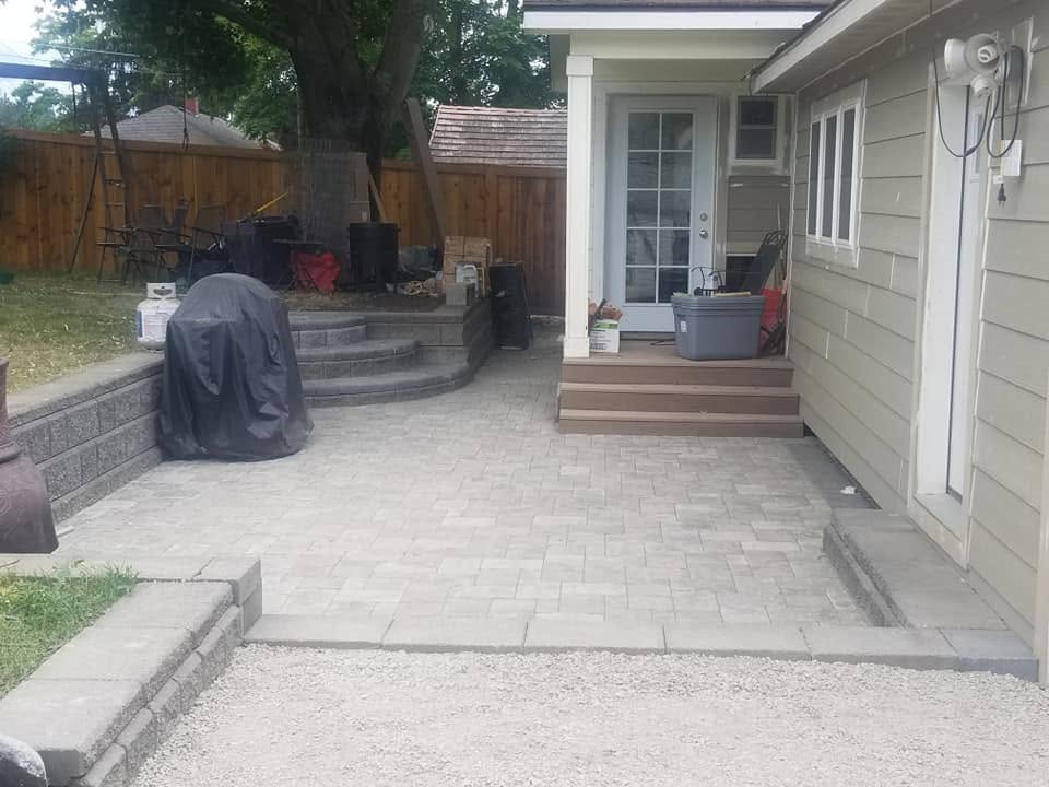 Paver patio and fire pit by Elite Hardscapes — Spokane, WA
