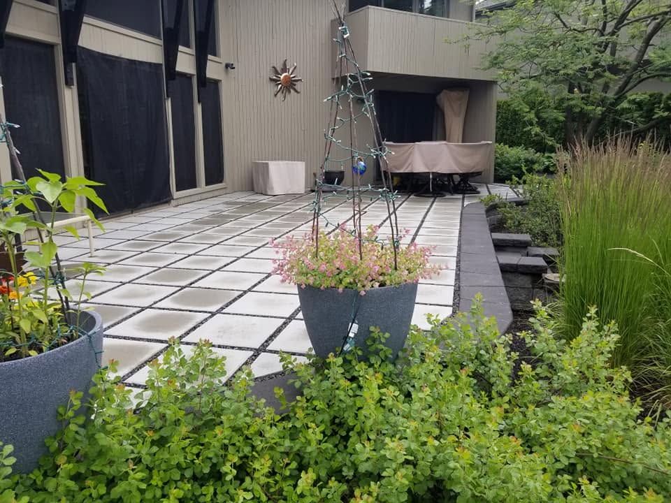 Paver patio and fire pit by Elite Hardscapes — Spokane, WA