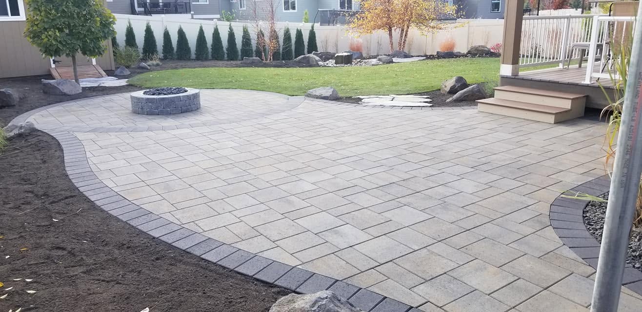 Paver patio and fire pit by Elite Hardscapes — Spokane, WA